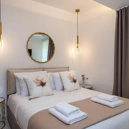 Silena Luxury Penthouse With Jacuzzi - Near Chania Old Town Appartamento *