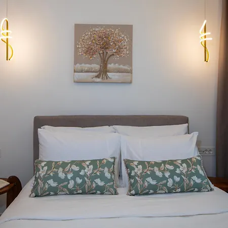 Silena Luxury Penthouse With Jacuzzi - Near Chania Old Town Appartamento La Canea