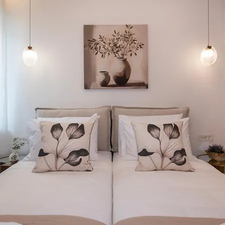 Appartamento Silena Luxury Penthouse With Jacuzzi - Near Chania Old Town La Canea