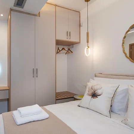 Silena Luxury Penthouse With Jacuzzi - Near Chania Old Town Appartamento La Canea