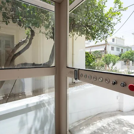 Silena Luxury Penthouse With Jacuzzi - Near Chania Old Town